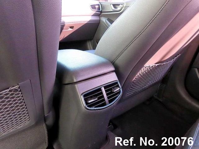  Hyundai / Ioniq Stock No. 20076